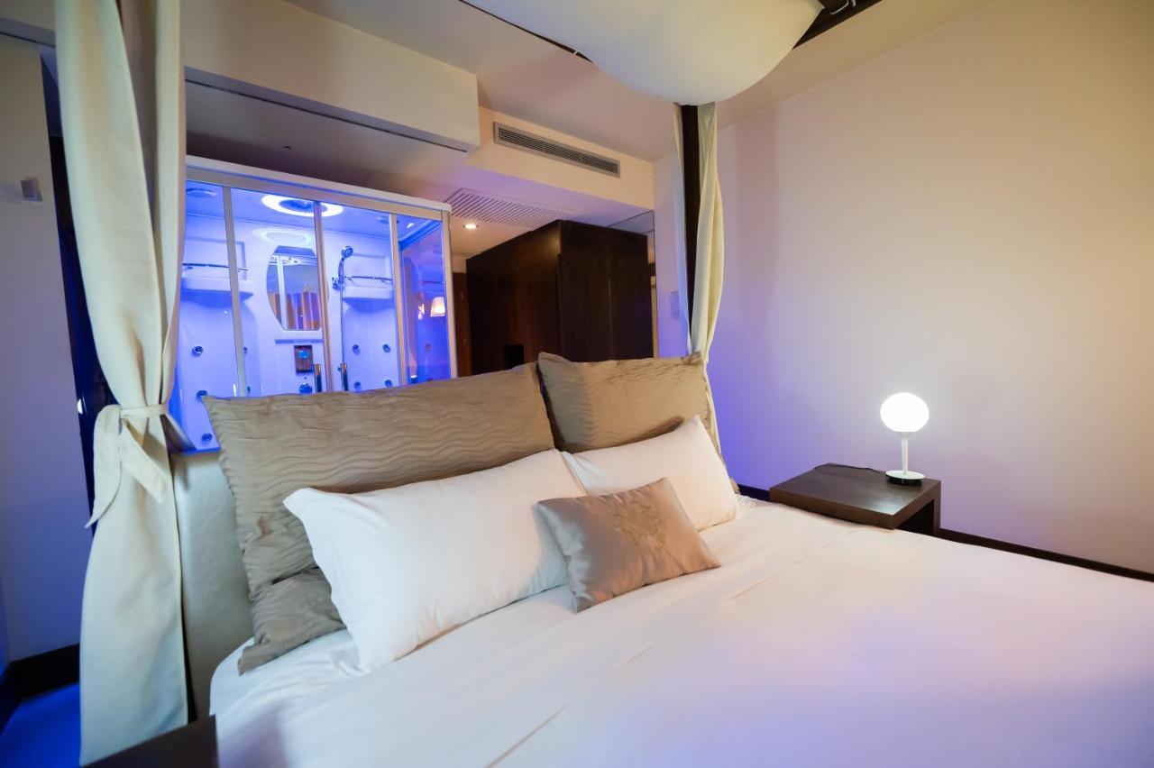 Main Palace Hotel Рокалумера Екстериор снимка