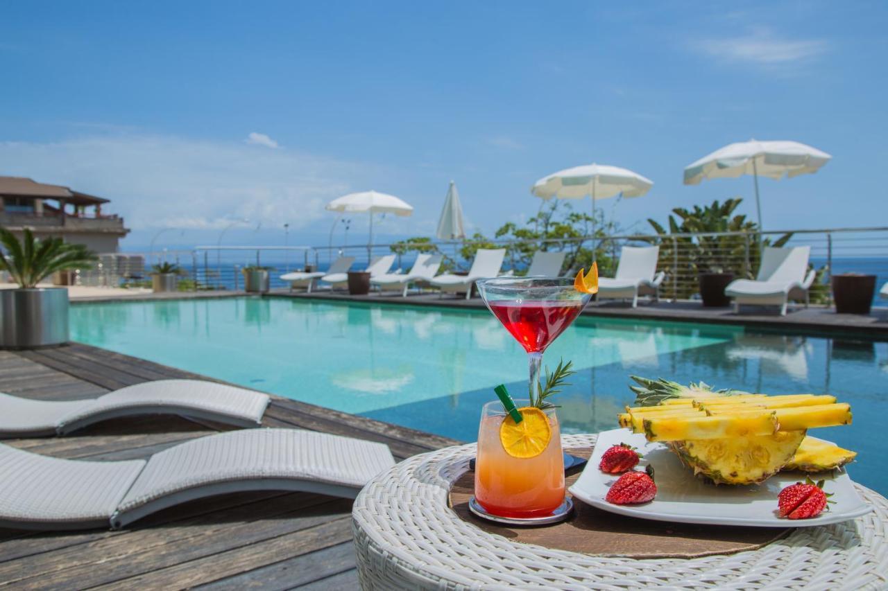 Main Palace Hotel Рокалумера Екстериор снимка